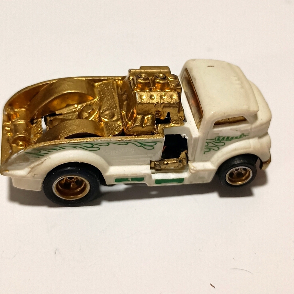 Custom-made AFX racing truck